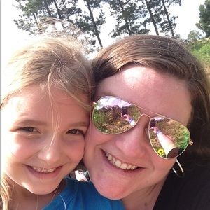 Meet your Posher, Courtney